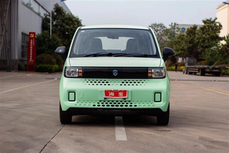 Haibao EQ Luxury Smart Right Hand Drive New Energy Electric Car EV