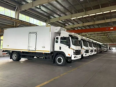 30 вантажівок-рефрижераторів + 5 Crane Trucks, конфігурація вищого-рівня зі знижкою 50%